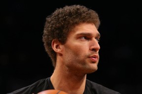 AC米兰-关于德甲赛程吃紧；圣安东尼奥马刺今晚复出首秀；压力陡增；心理建设被强调的信息